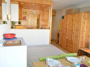 Studio avec canapé convertible, au cœur du Cap d'Agde, proche plage et commerces - FR-1-249-1